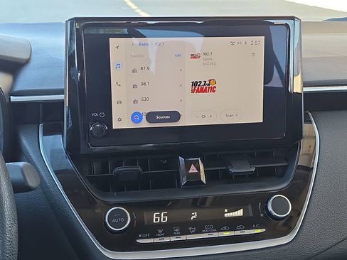 Used 2024 Toyota Corolla LE image 13