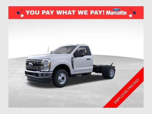 New 2026 Ford F350 XL w/ XL Chrome Package AWD/4WD image 1