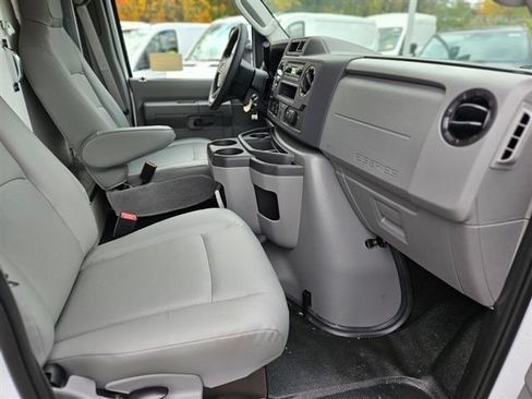 New 2025 Ford E-350 and Econoline 350 Super Duty w/ Power Equipment Group RWD image 10