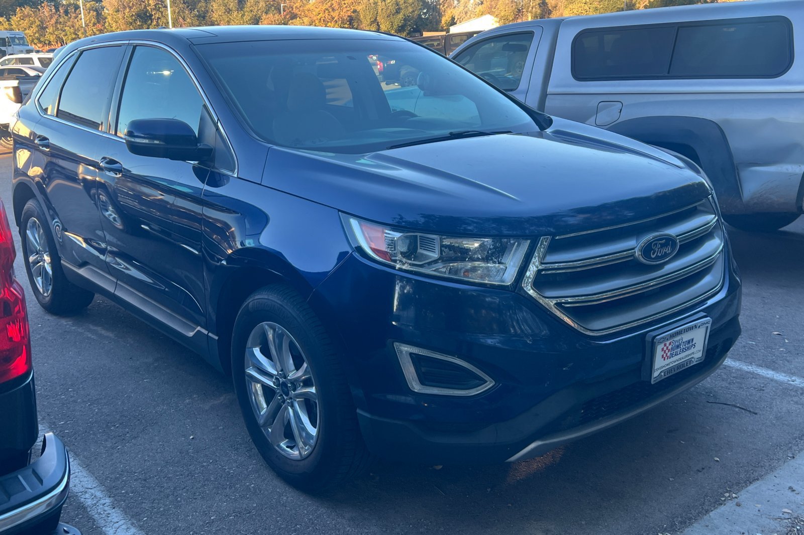 Used 2016 Ford Edge SEL w/ Equipment Group 201A AWD/4WD image 2