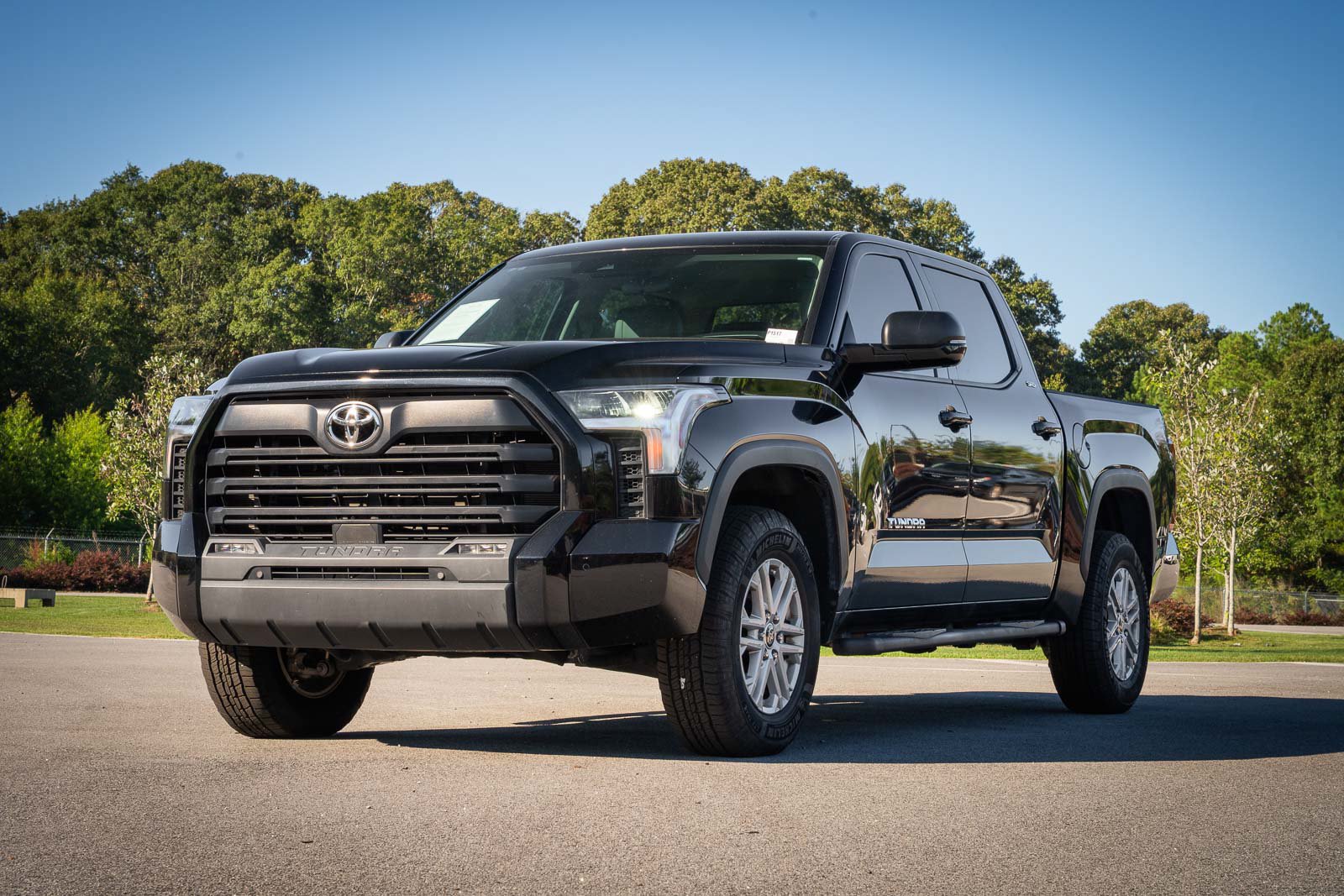 Used 2023 Toyota Tundra SR5 w/ SR5 Premium Package AWD/4WD image 3