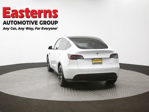 Used 2021 Tesla Model Y Long Range image 63