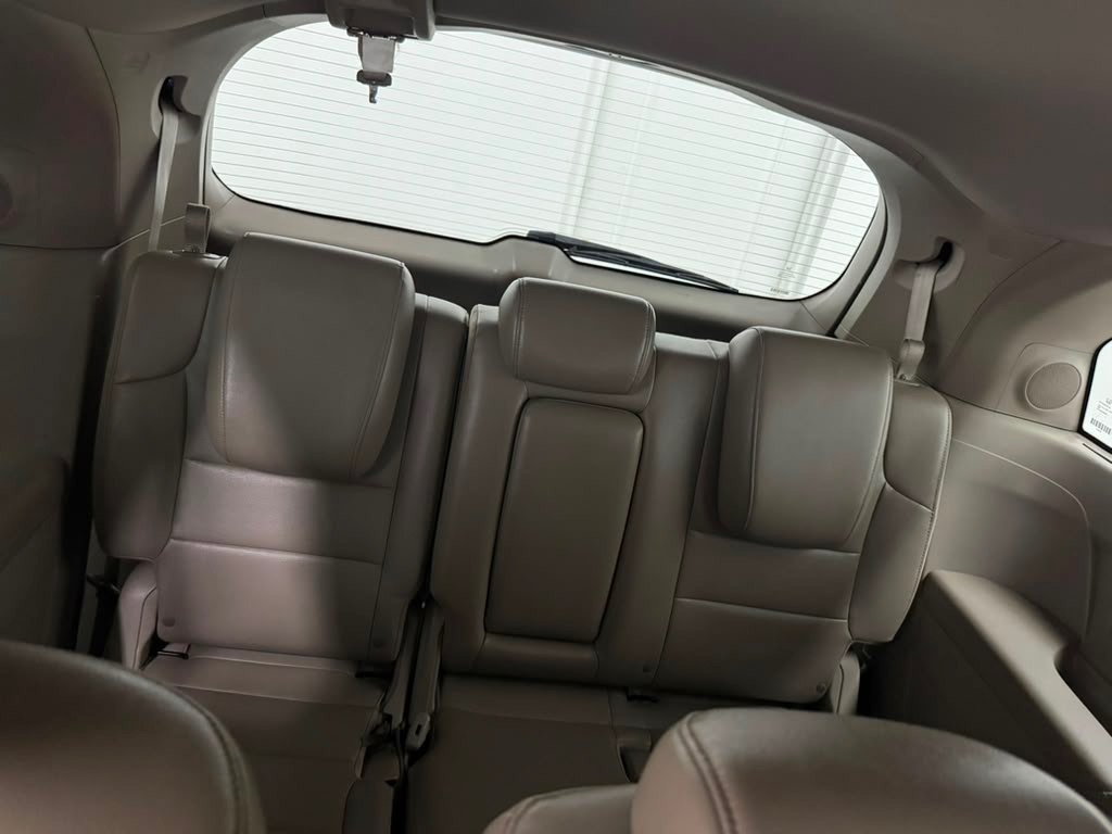 Used 2016 Honda Odyssey Touring image 19