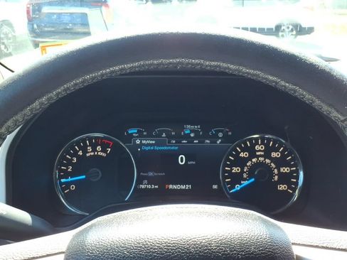 Used 2016 Ford F150 Lariat AWD/4WD image 14