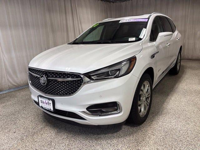 Used 2020 Buick Enclave Avenir w/ Avenir Technology Package AWD/4WD image 7