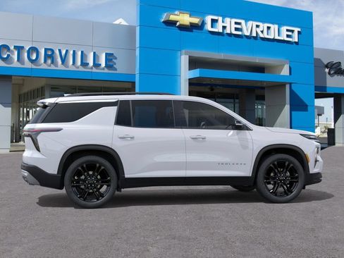 New 2026 Chevrolet Traverse LT FWD image 5