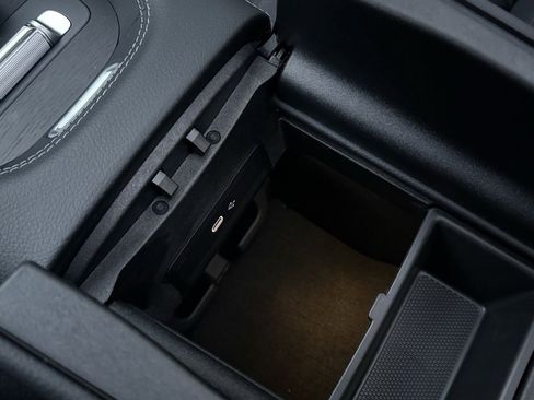 Used 2026 Mercedes-Benz GLS 450 GLS 450 image 33