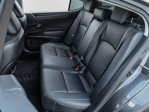 Used 2023 Lexus ES 350 w/ Premium Package FWD image 44