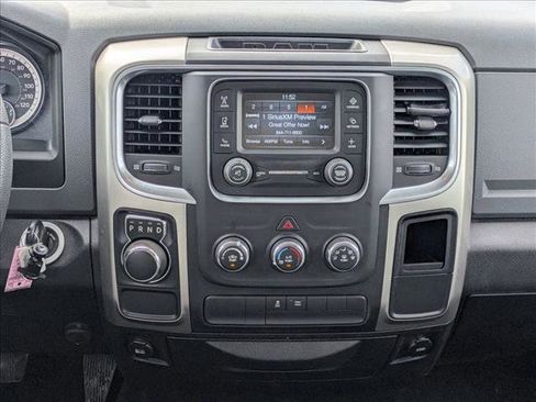 Used 2019 RAM 1500 Classic SLT image 14