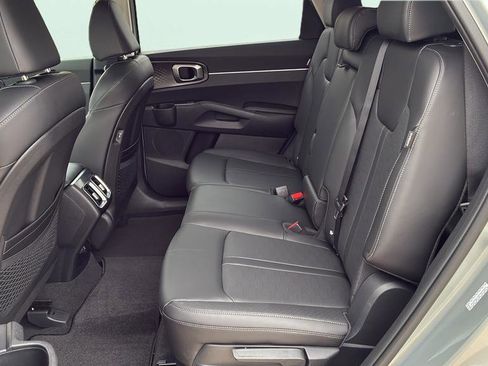 New 2026 Kia Sorento EX AWD/4WD image 14