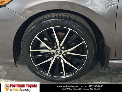 Certified 2023 Toyota Camry SE AWD/4WD image 5