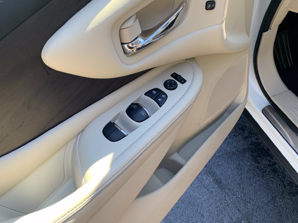 Certified 2019 Nissan Murano Platinum w/ Cargo Package AWD/4WD image 19