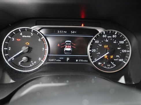 Used 2025 Nissan Rogue SV AWD/4WD image 34