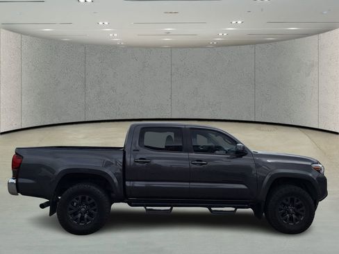 Used 2023 Toyota Tacoma SR5 image 6