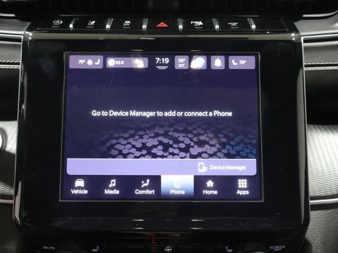 Used 2023 Jeep Grand Cherokee Altitude AWD/4WD image 31