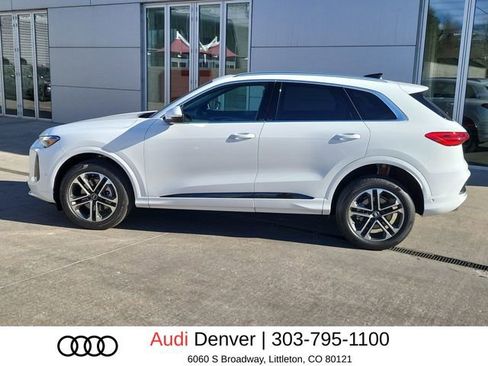 New 2025 Audi Q5 Premium image 2