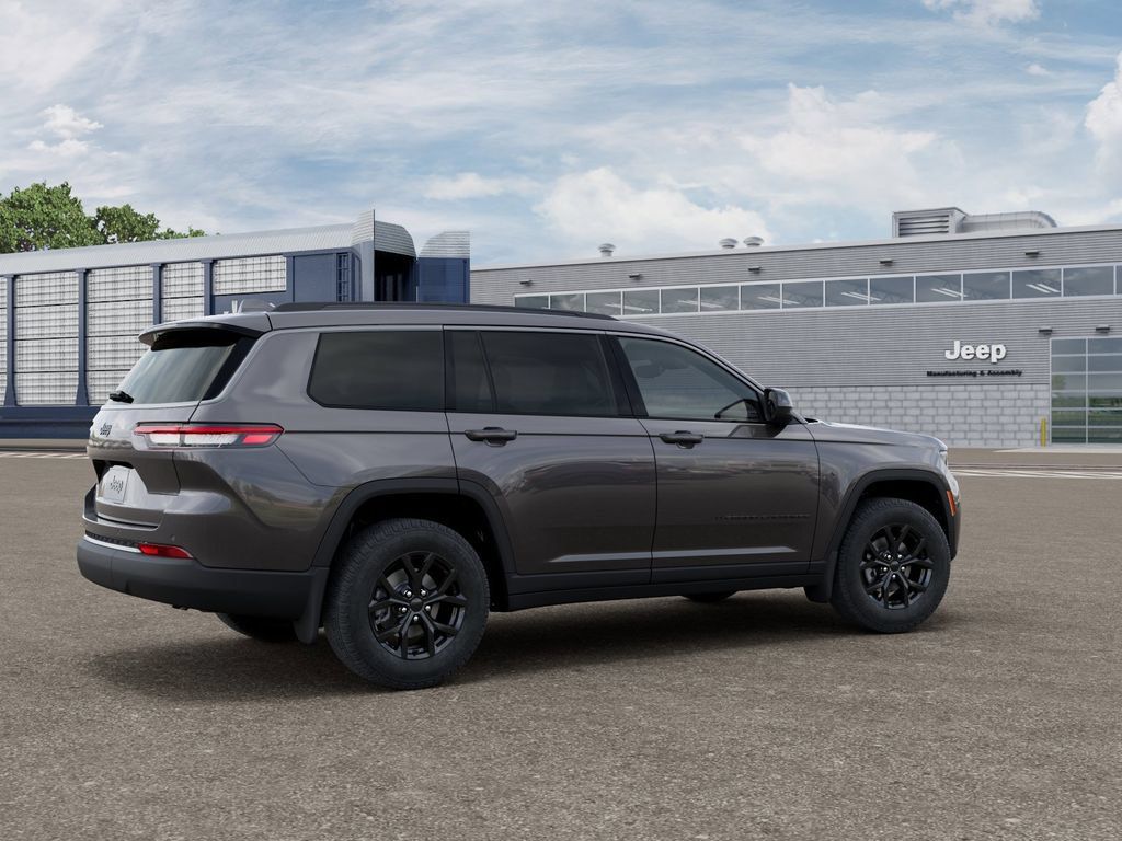 New 2026 Jeep Grand Cherokee L 4WD image 4