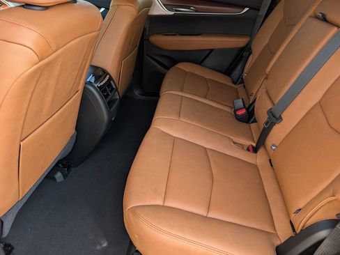 New 2026 Cadillac XT5 Premium Luxury AWD/4WD image 16