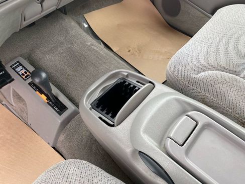 Used 1996 Chevrolet Silverado 3500 4x4 Extended Cab image 17