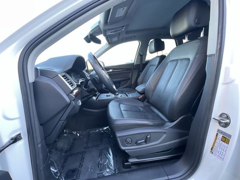 Used 2020 Audi Q5 2.0T Premium w/ Convenience Package image 13