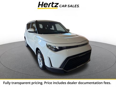 Used 2025 Kia Soul LX w/ LX Technology Package FWD image 1