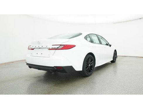 New 2026 Toyota Camry SE image 24