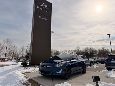 Used 2016 Hyundai Elantra Value Edition image 1