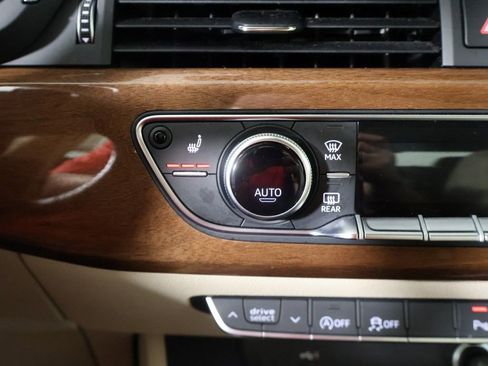 Used 2023 Audi A4 2.0T Premium w/ Convenience Package AWD/4WD image 48