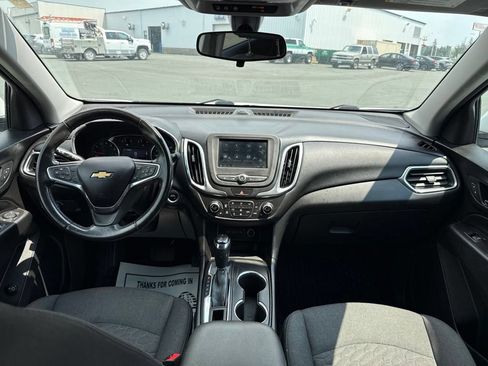 Used 2019 Chevrolet Equinox LT AWD/4WD image 13