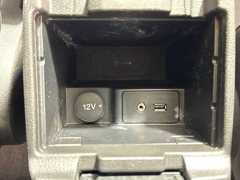 Used 2016 Ford Focus SE FWD image 37