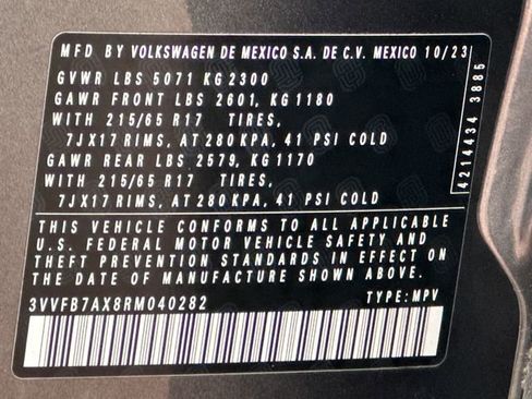 Used 2024 Volkswagen Tiguan S image 32