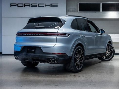 New 2026 Porsche Cayenne S image 8