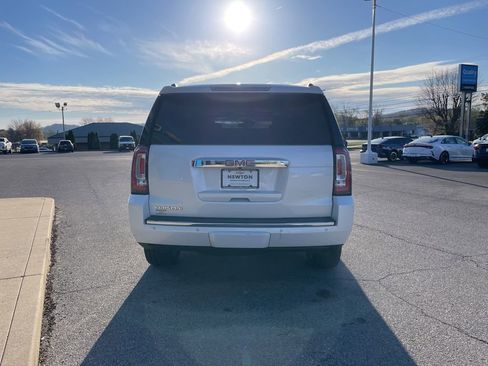Used 2018 GMC Yukon Denali w/ Denali Ultimate Package image 55