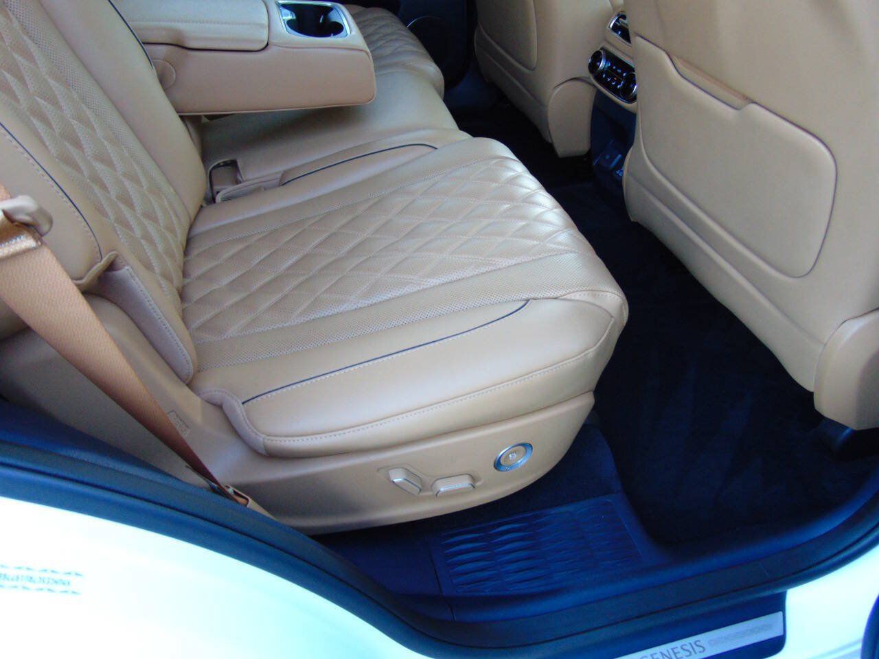 Used 2024 Genesis GV80 3.5T w/ Prestige Matte Package AWD/4WD image 16