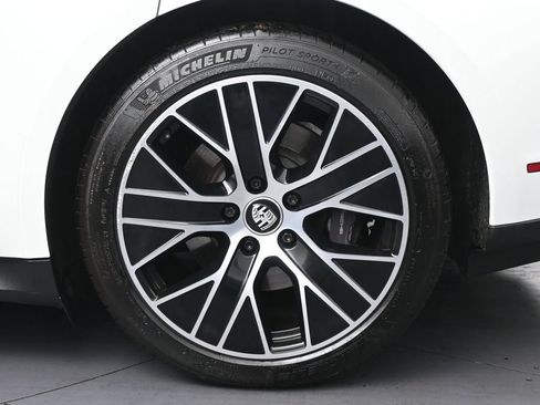 Used 2021 Porsche Taycan RWD image 33
