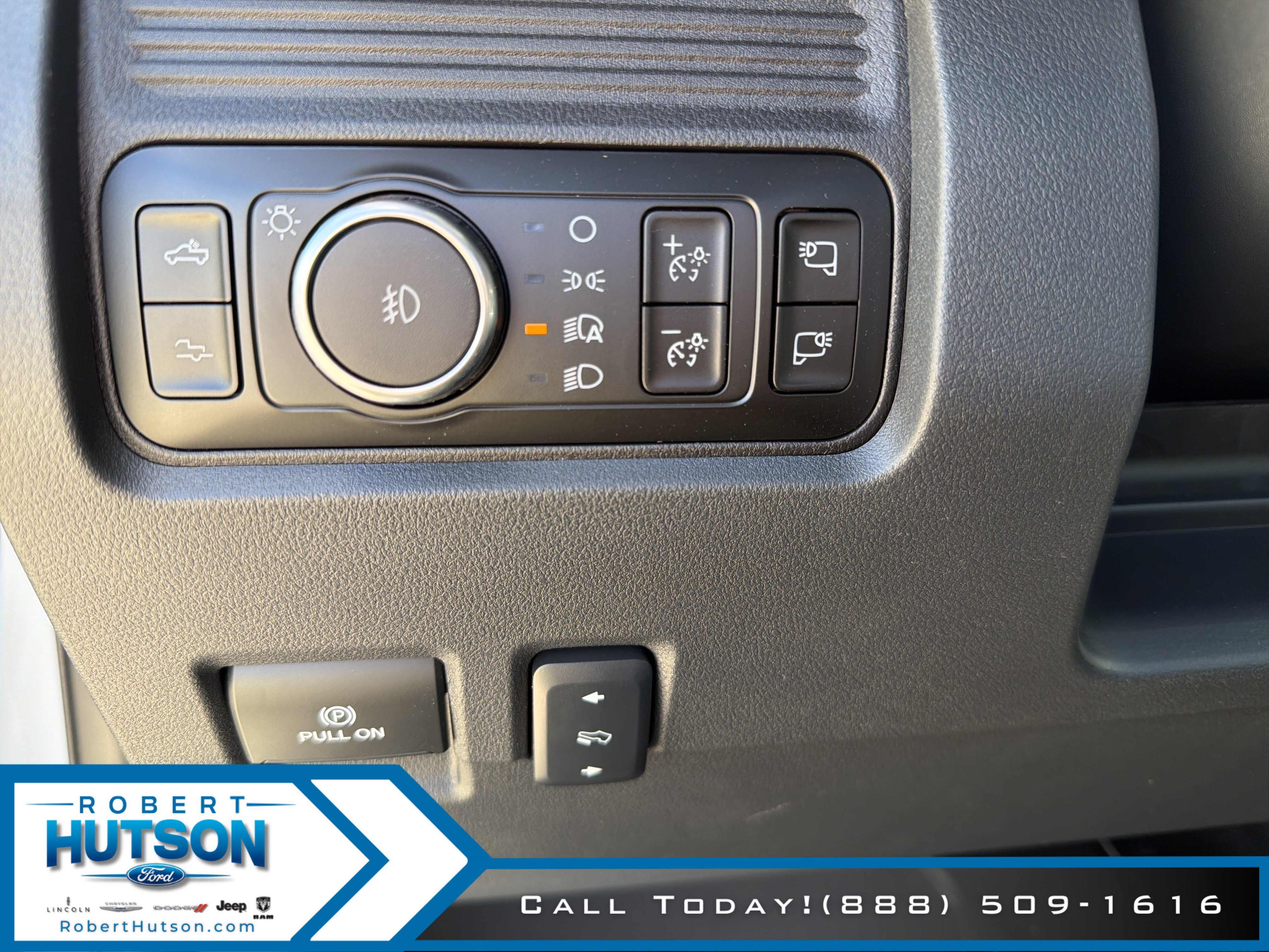 New 2026 Ford F250 Platinum AWD/4WD image 23