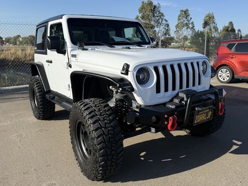 Used 2019 Jeep Wrangler Sport AWD/4WD image 1