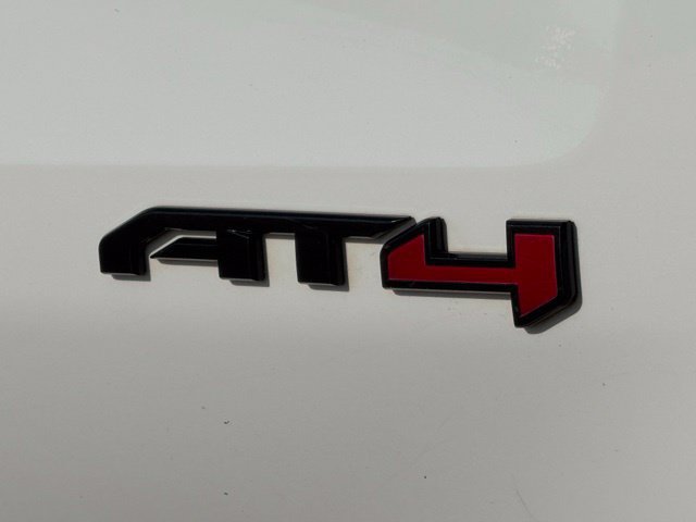 Used 2020 GMC Sierra 1500 AT4 w/ Off-Road Performance Package AWD/4WD image 10
