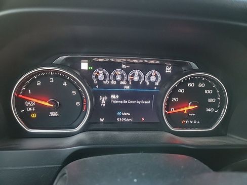 Used 2019 Chevrolet Silverado 1500 High Country image 10