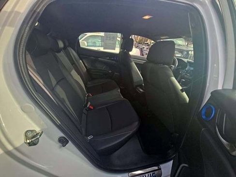 Used 2020 Honda Civic Sport image 8