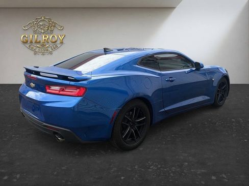 Used 2017 Chevrolet Camaro LT RWD image 14