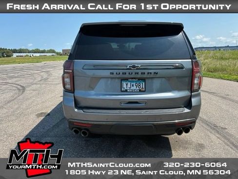 Used 2022 Chevrolet Suburban Z71 w/ Off-Road Capability Package AWD/4WD image 6