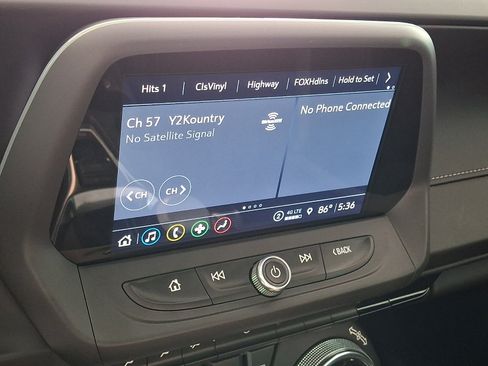 Used 2021 Chevrolet Camaro SS RWD image 16