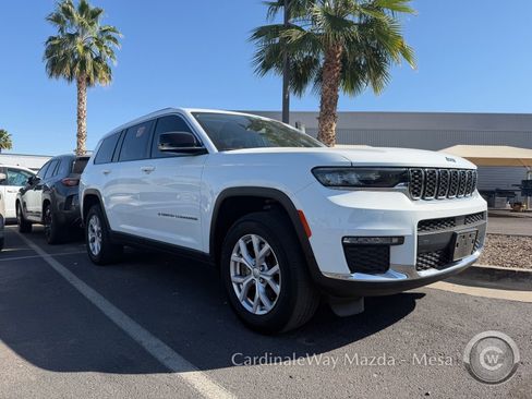 Used 2022 Jeep Grand Cherokee L Limited image 2
