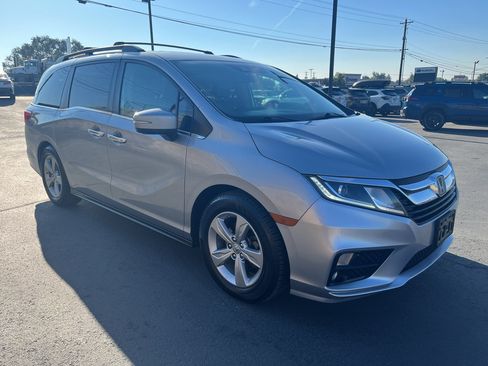 Used 2020 Honda Odyssey EX-L image 3