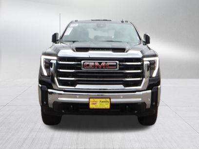 New 2025 GMC Sierra 2500 SLT w/ SLT Premium Package