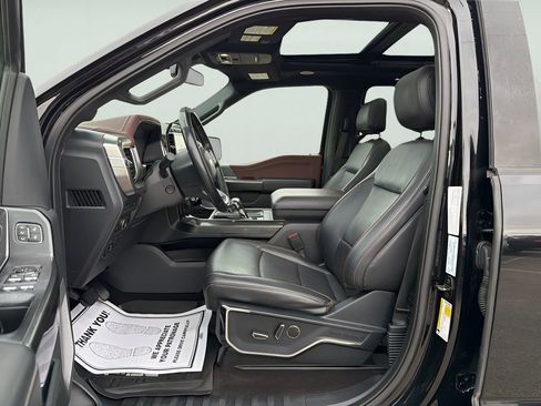 Used 2021 Ford F150 Lariat w/ Equipment Group 502A High image 19