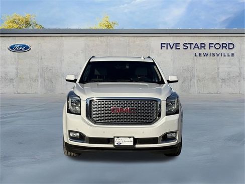 Used 2017 GMC Yukon Denali w/ Open Road Package image 7