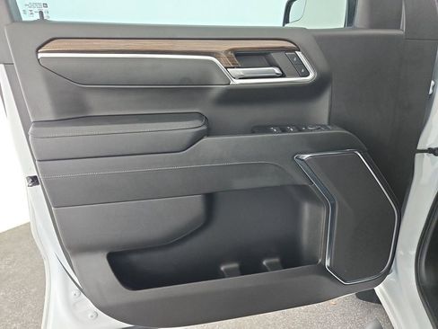 Certified 2024 Chevrolet Silverado 1500 RST AWD/4WD image 27