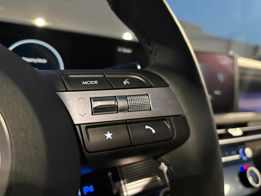 New 2026 Hyundai Tucson Limited FWD image 19